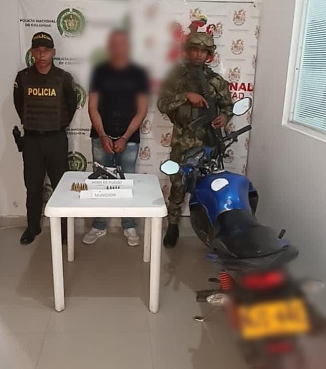 • Dos pistolas y 49 cartuchos fueron incautados así mismo dos motocicletas se recuperaron.