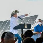 En Colombia debe eliminarse la intermediación en el mercado de la energía eléctrica, advirtió el presidente Gustavo Petro